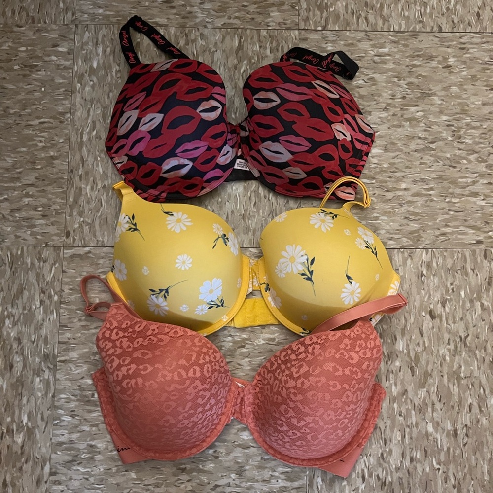 Women’s Bras